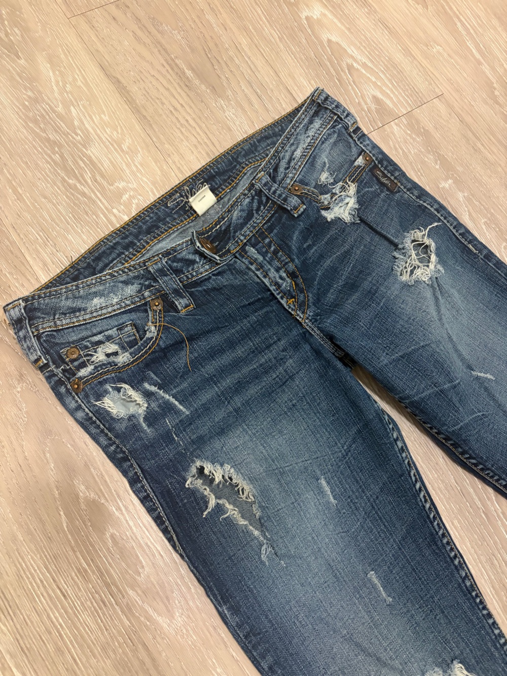 Silver Jeans 30 Women’s Distressed Blue Denim Jeans - Picture 2 of 4